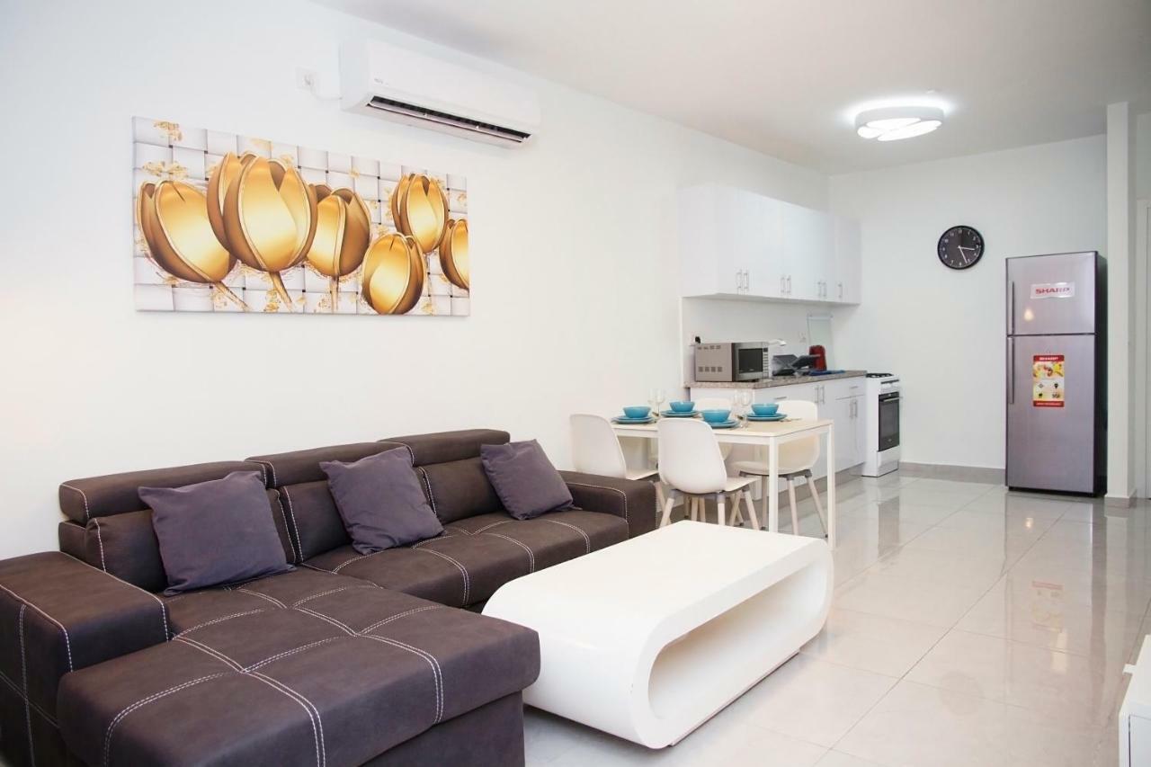 Apartments4You Maya Bat Yam Ngoại thất bức ảnh